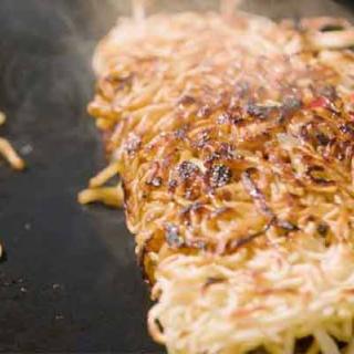 Chow Mein Tacos a la plancha