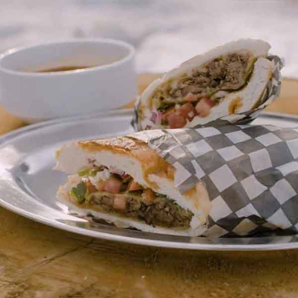 Birria Baguette a la plancha Birria Baguette a la plancha